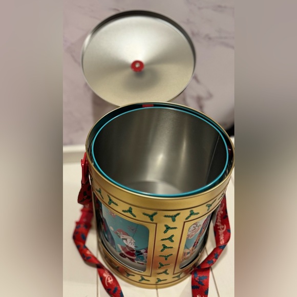 Musical Popcorn Bucket! 2023 Christmas Walt Disney World Parks - Picture 6 of 16